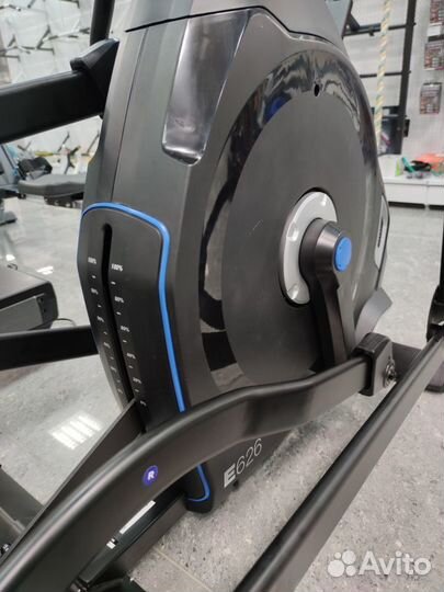 Эллиптический тренажер Nautilus E626