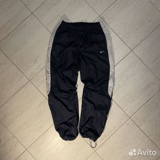 Винтажные широкие штаны Nike Vintage 00's