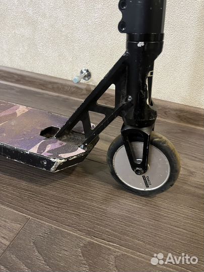 Трюковой самокат tech team zorg