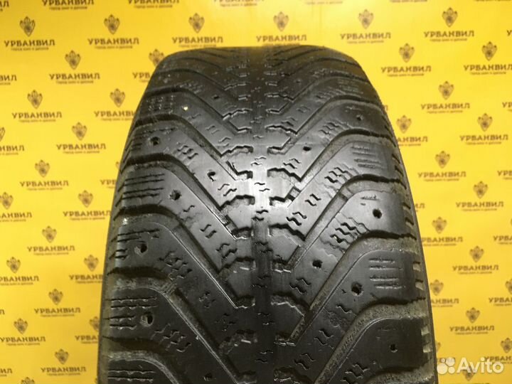 Goodyear UltraGrip 500 215/60 R16 99T