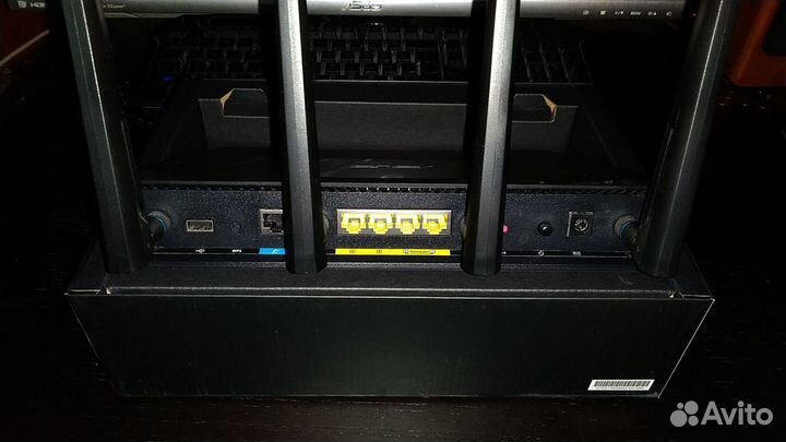 Wi-Fi роутер Asus RT-AC87U