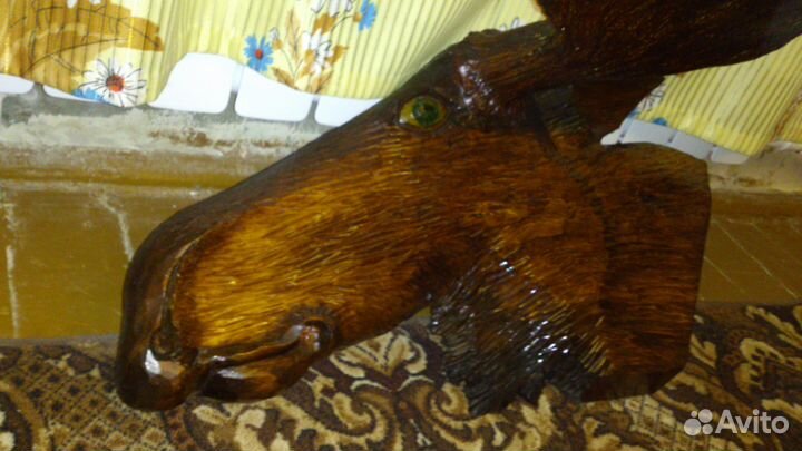 Сувенир. Лось (резьба по дереву с натур. рогами)