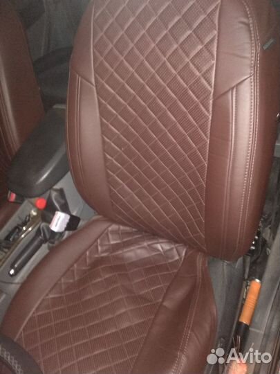 Чехлы на volkswagen golf