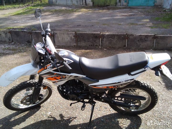 Продам рейсер пантера 250