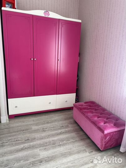 Спальный гарнитур