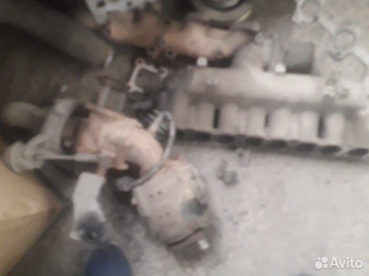 Двигатель D4CB в разборе