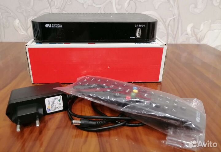 Ресивер Full HD Триколор GS B520