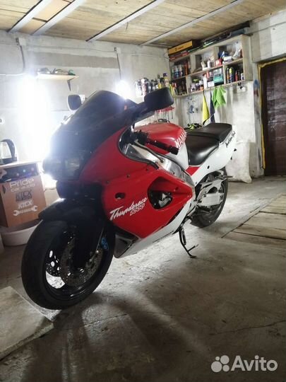 Yamaha yzf 1000r