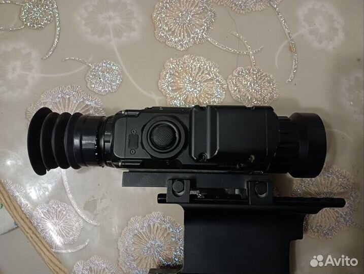 Военный тепловизор yjrq-384 с дальномером