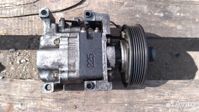 Компрессор кондиционера Mazda 6 лифтбек 2.0 2006