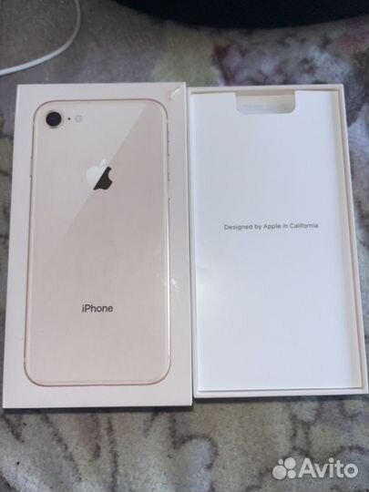 iPhone 8, 64 ГБ
