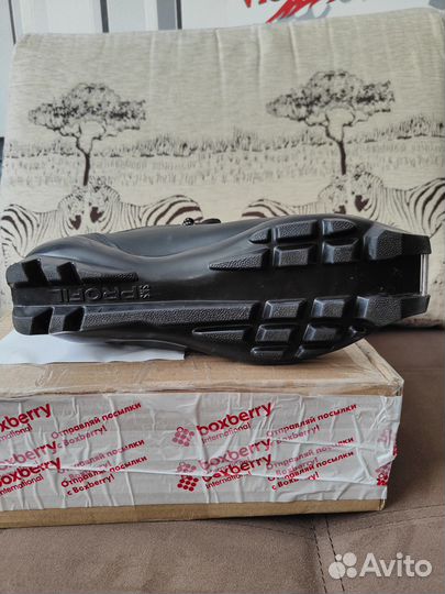 Лыжные ботинки SNS (40-40.5 размер)