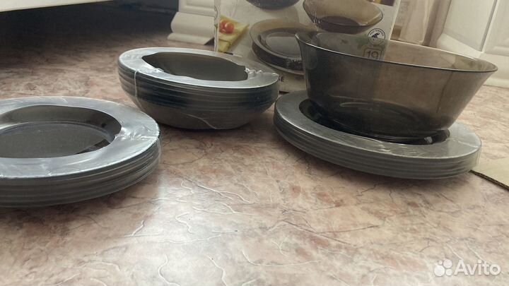 Набор посуды новый на 6 персон
