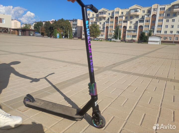 Трюковой самокат