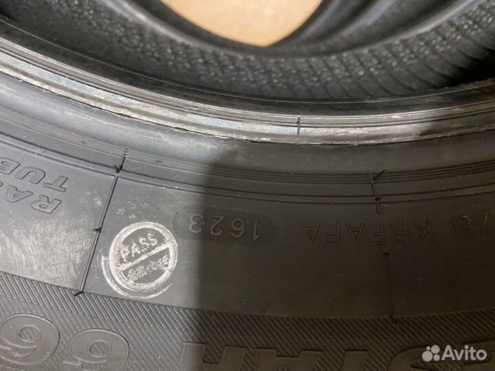 Roadmarch PrimeStar 66 225/55 R17 101