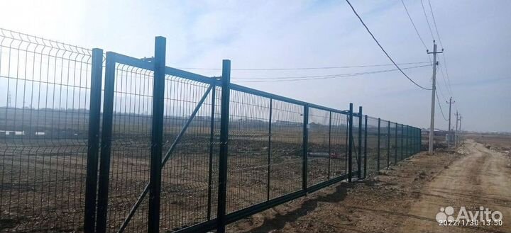 Заборы и ограждения участков, школ, детских садов