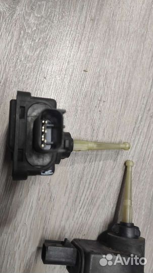 Корректор фары для chrysler voyager III 1996-2000