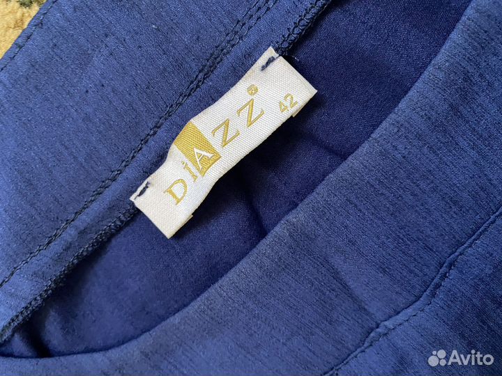 Платье женское новое 42