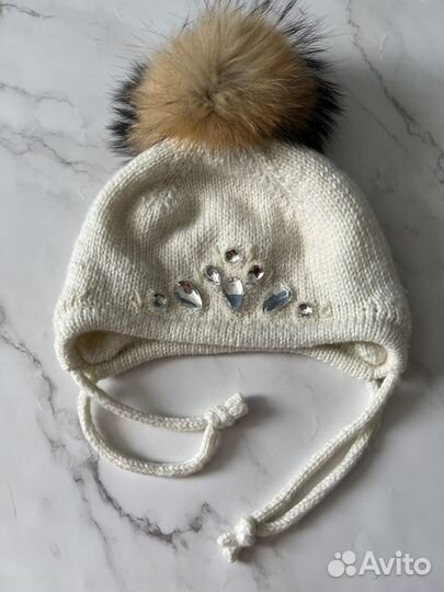Шапка зимняя на девочку 3-4 года