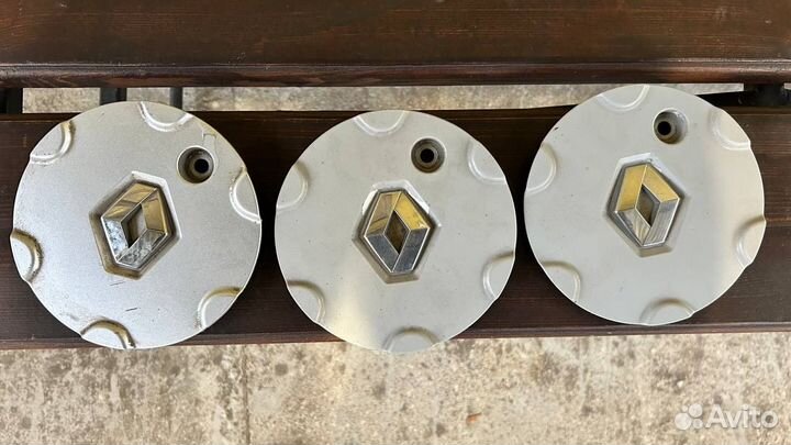Заглушка Renault в литые диски