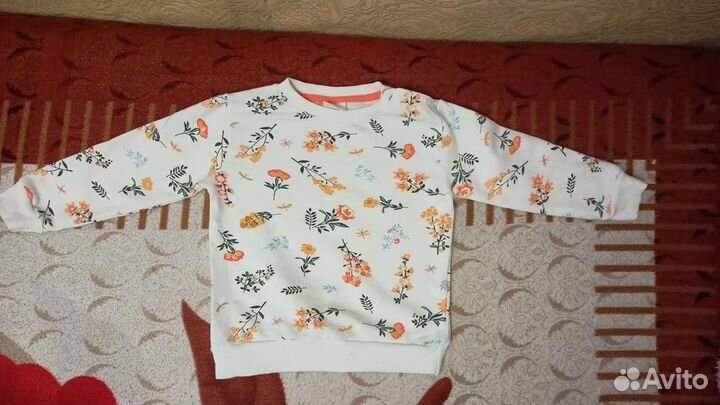 Кофта для девочки 98