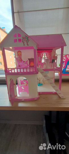 Домик кукольный