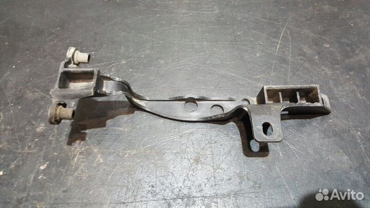 Кронштейн фары левый Porsche Cayenne 955 M48.50 08