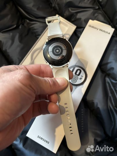 Смарт часы samsung galaxy watch 4