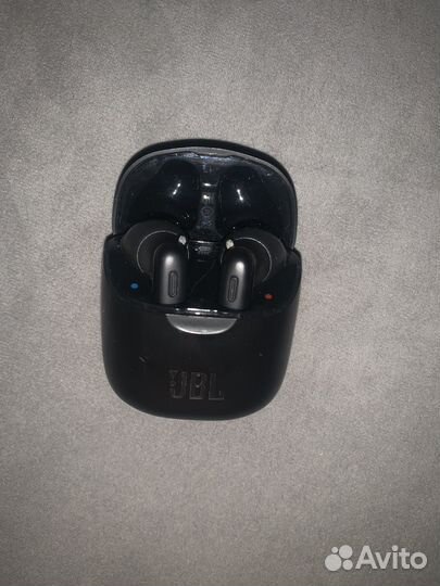 Беспроводные наушники jbl tune 220 tws