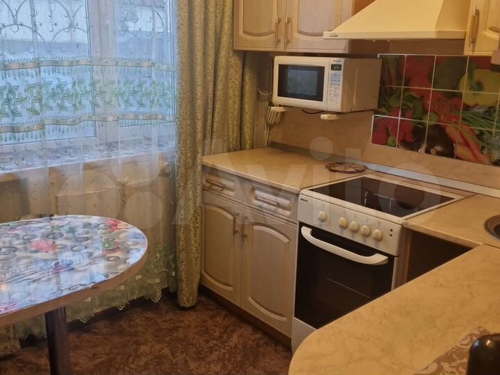 2-к. квартира, 45 м², 1/5 эт.