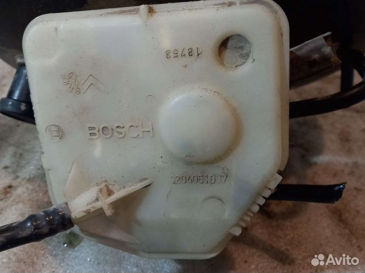 Вакуумный усилитель тормозов Peugeot 307