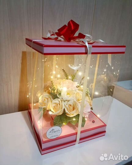 Букеты из мыльных роз в коробке