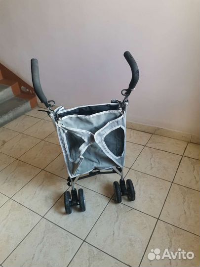 Прогулочная коляска трость новая