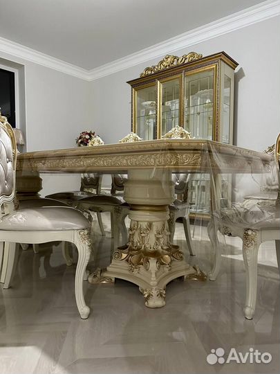 Стол «Борокко.»