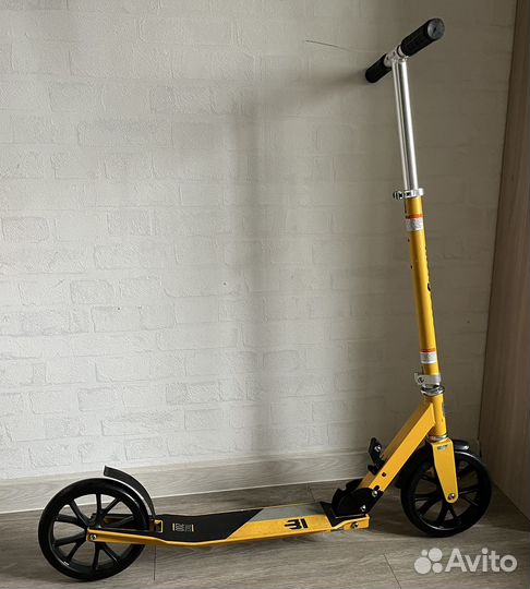 Самокат Mongoose Trace 200