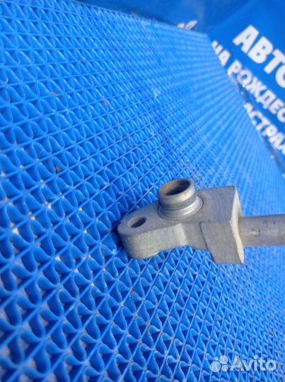 Трубка кондиционера Toyota Avensis седан 1ZZ-FE