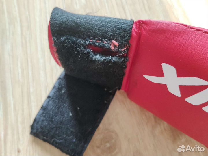 Боксерские перчатки, защита кисти