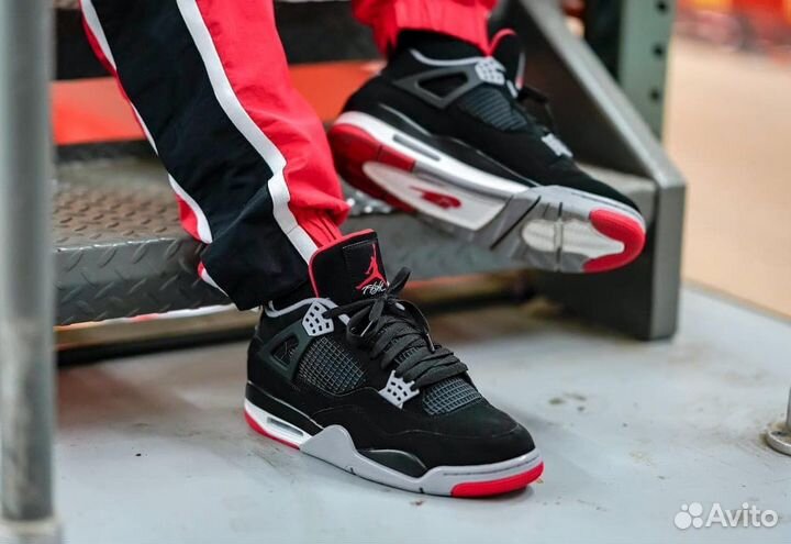 Кроссовки Nike Air Jordan AJ4 Retro Bred р. 47