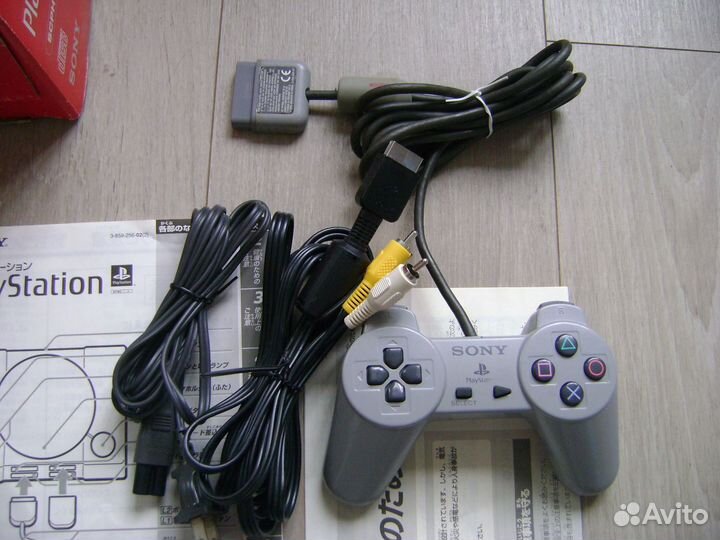 Sony playstation 1 в коробке
