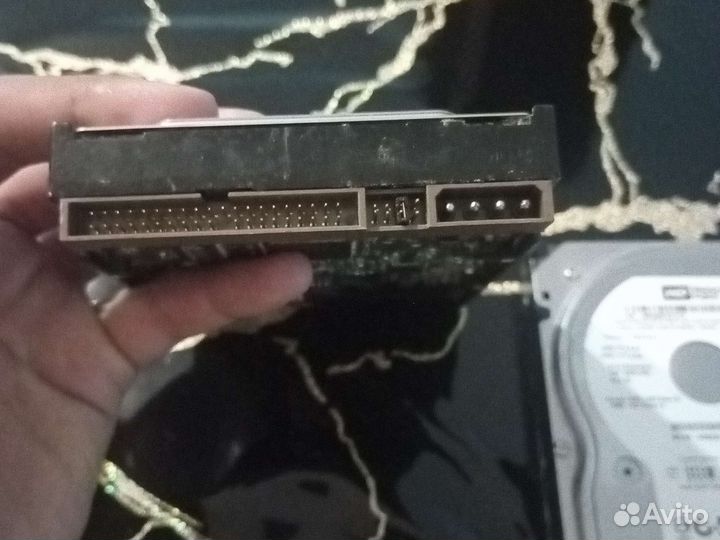 Жесткий диск на 120 гб и на 80 Гб