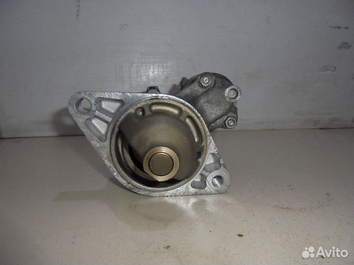 Стартер toyota 2ZR-FAE