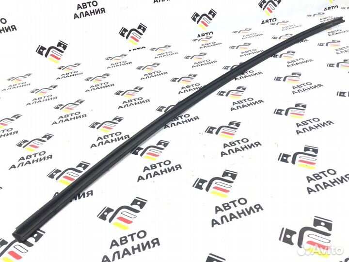 Молдинг на крышу левый Bmw 6-Series E63 N62B48