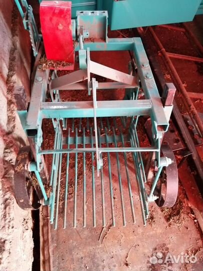 Картофелесажалка и картофелекопалка