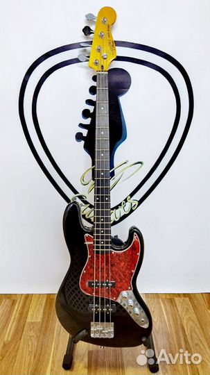 Бас-гитара fender squier standard jazz bass RW