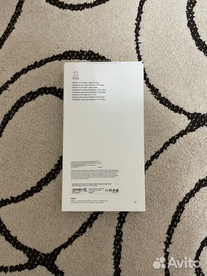 Чехол на iPhone 11 pro max кожаный