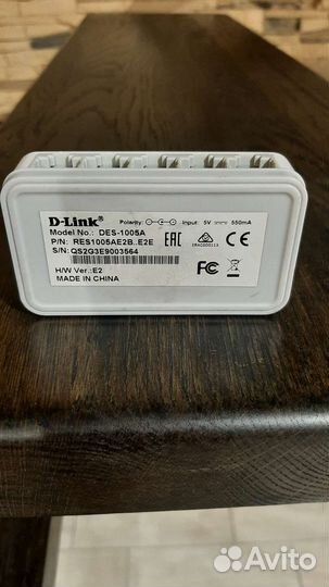 Коммутатор D-Link DES-1005A