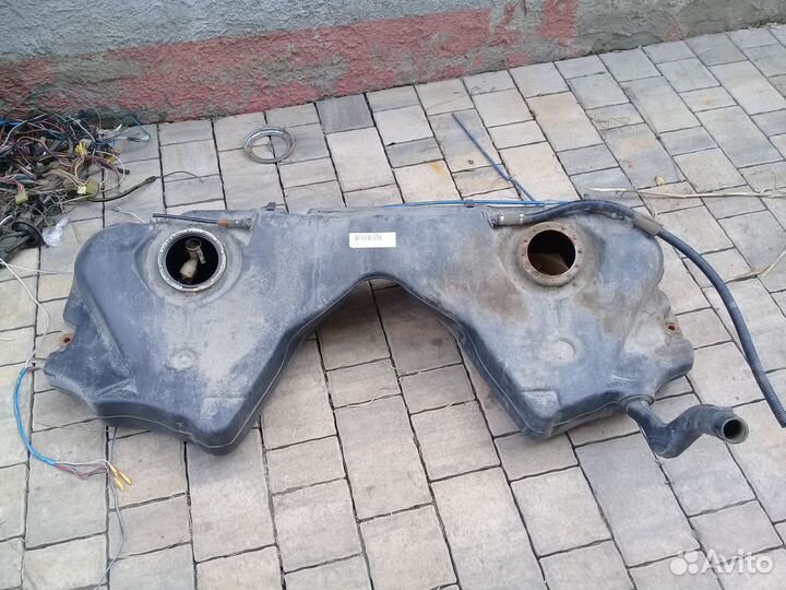 Бак топливный BMW 5 E39