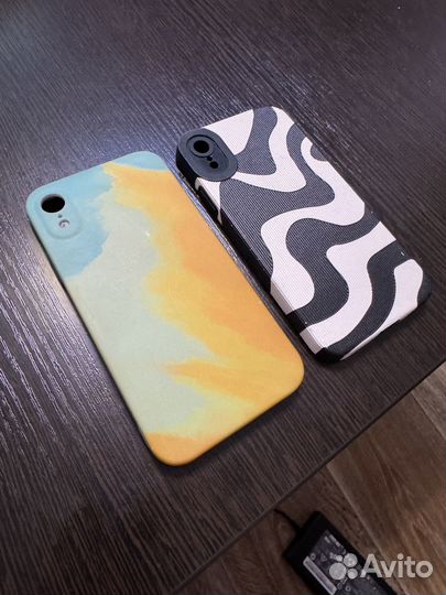 Чехлы на телефон iPhone XR