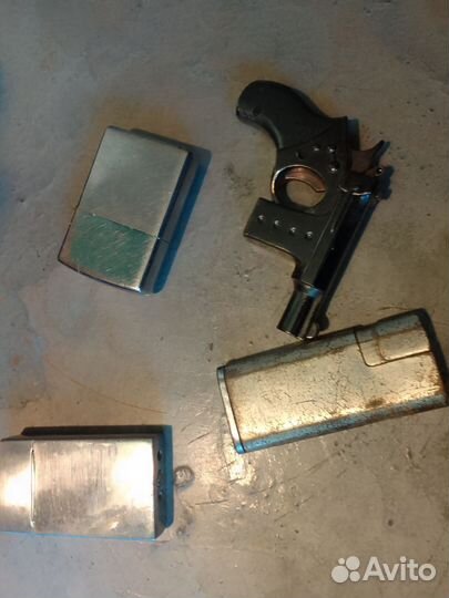 Зажигалка бензиновая винтажная