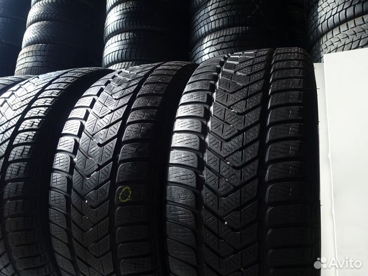 Pirelli Scorpion Winter 255/55 R18